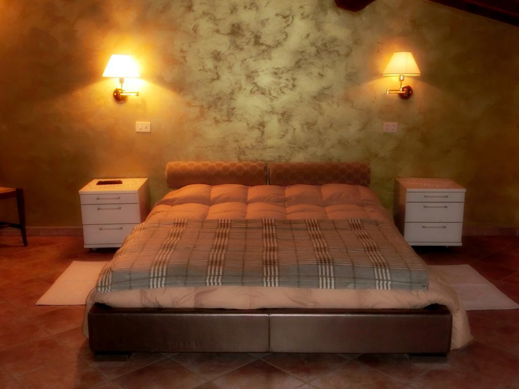 Country House La Fattoria Bellandi Contignano Exterior photo