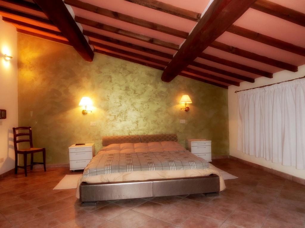 Country House La Fattoria Bellandi Contignano Exterior photo